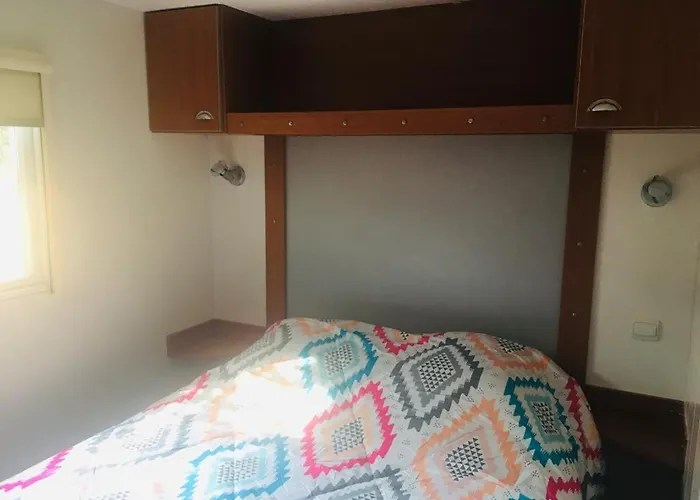 Mobil-Home Sur Terrain Prive